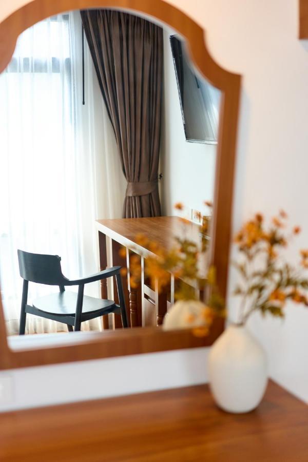 Be Phrasingh Hotel Chiang Mai Dış mekan fotoğraf