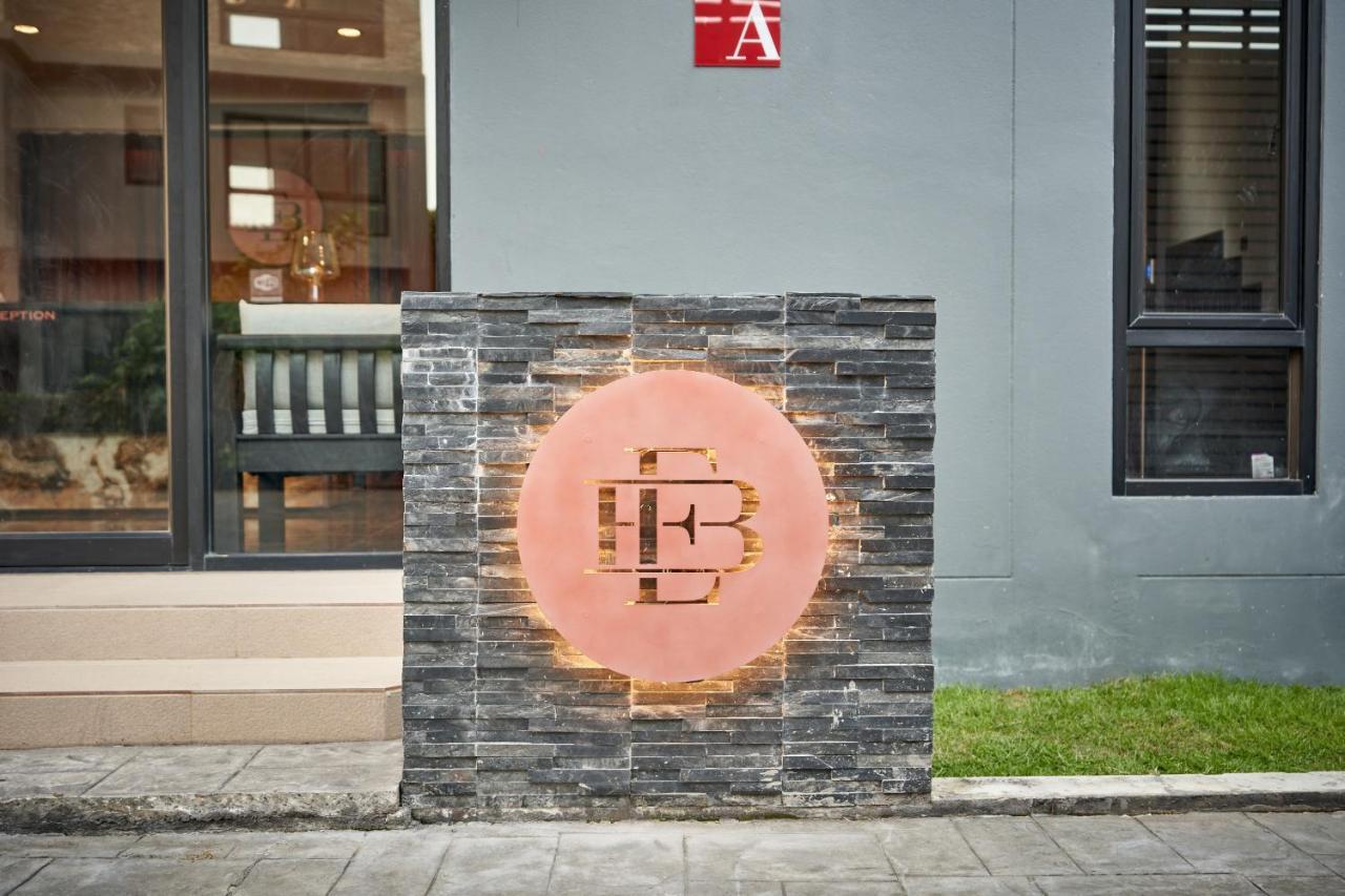 Be Phrasingh Hotel Chiang Mai Dış mekan fotoğraf